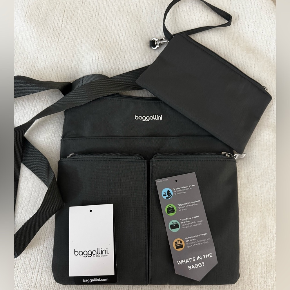 Baggalini dark grey crossbody - NWT - worn once - perfect condition